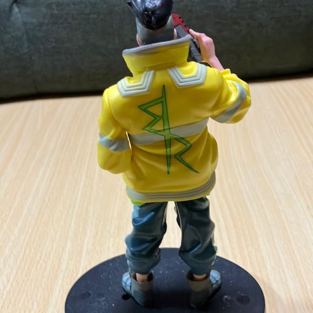 サイバーパンク エッジランナーズ ブラッド 黄色のコートの男 < ホビー  サイバーパンク エッジランナーズ ブラッド 黄色のコートの男 < ホビーの