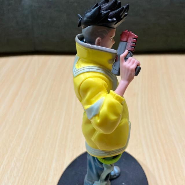 サイバーパンク エッジランナーズ ブラッド 黄色のコートの男 < ホビー  サイバーパンク エッジランナーズ ブラッド 黄色のコートの男 < ホビーの