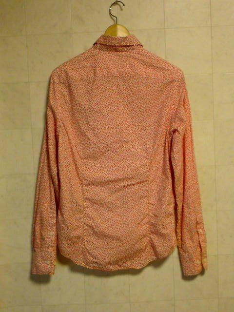 □ZARA/ザラ 小花柄 タイト シャツ・Sサイズ・メンズ☆新品 < ブランド  □ZARA/ザラ 小花柄 タイト シャツ・Sサイズ・メンズ☆新品 < ブランドの