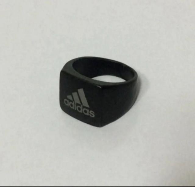 メンズ ステンレス製 デザインリング 24号 ブラック < 男性アクセサリー/時計 メンズ ステンレス製 デザインリング 24号 ブラック < 男性アクセサリー/時計の