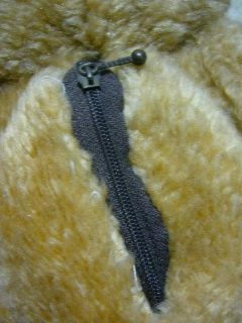 超キュート【くまさん背中小物入れ】ぬいぐるみ < おもちゃ  超キュート【くまさん背中小物入れ】ぬいぐるみ < おもちゃの