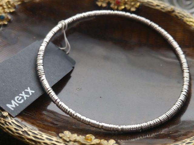 新品MEXXアンティーク調スタイリッシュブレスレットバングル < 女性アクセサリー/時計  新品MEXXアンティーク調スタイリッシュブレスレットバングル < 女性アクセサリー/時計の