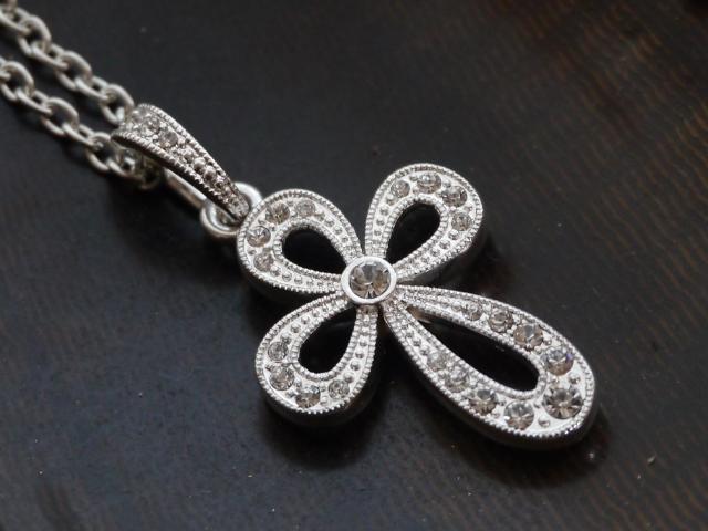 新品 アンティーク調クロスストーンネックレス < 女性アクセサリー/時計  新品 アンティーク調クロスストーンネックレス < 女性アクセサリー/時計の