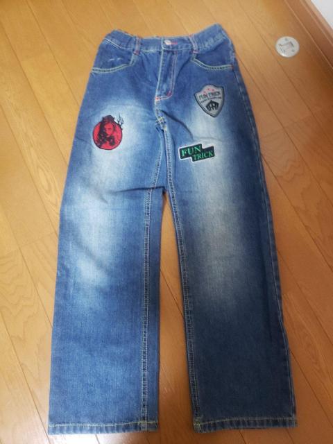 ☆美品☆男の子ユーズド加工ジーンズ☆140 < キッズ/ベビー  ☆美品☆男の子ユーズド加工ジーンズ☆140  < キッズ/ベビーの