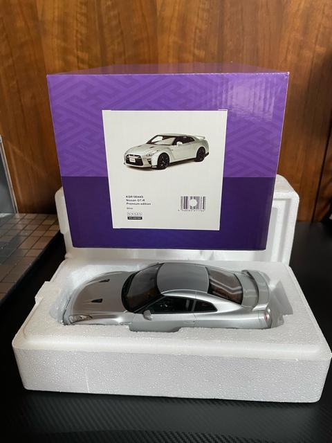 京商 1/18ニッサン GT-R R35 プレミアム エディション(カスタム) < ホビー  京商 1/18ニッサン GT-R R35 プレミアム エディション(カスタム) < ホビーの