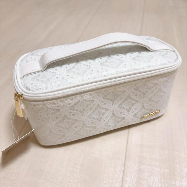 新品!!◆Afternoon Tea/アフタヌーンティー◆レースバニティポーチM★ホワイト*コスメポーチ♪ < ブランド 新品!!◆Afternoon Tea/アフタヌーンティー◆レースバニティポーチM★ホワイト*コスメポーチ♪ < ブランドの