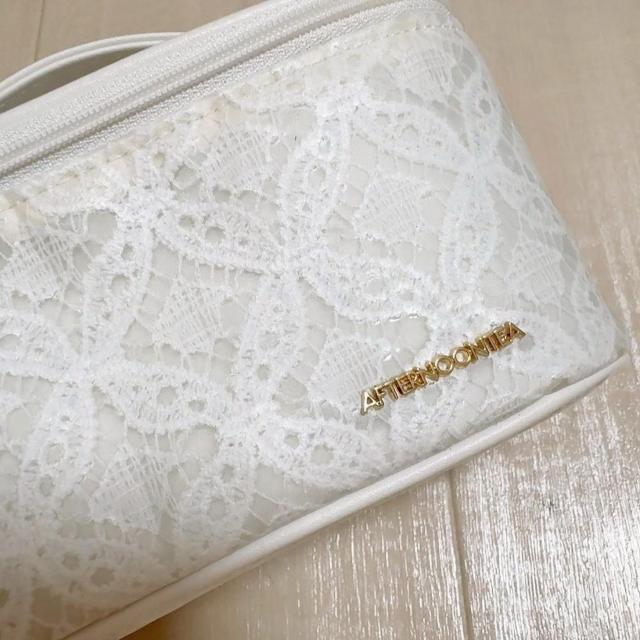 新品!!◆Afternoon Tea/アフタヌーンティー◆レースバニティポーチM★ホワイト*コスメポーチ♪ < ブランド 新品!!◆Afternoon Tea/アフタヌーンティー◆レースバニティポーチM★ホワイト*コスメポーチ♪ < ブランドの