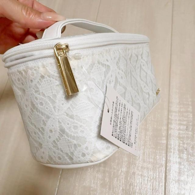 新品!!◆Afternoon Tea/アフタヌーンティー◆レースバニティポーチM★ホワイト*コスメポーチ♪ < ブランド 新品!!◆Afternoon Tea/アフタヌーンティー◆レースバニティポーチM★ホワイト*コスメポーチ♪ < ブランドの