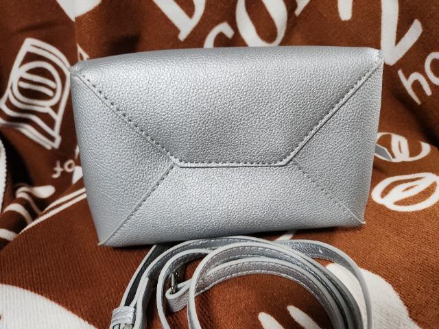 iD.KELLY ~jV_[obNyVo[z  t@bV 