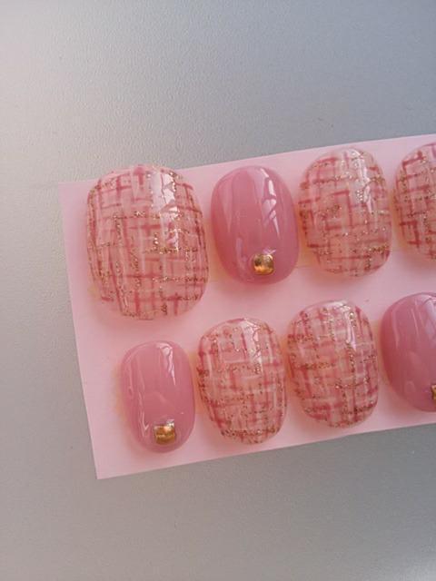 売り切り値下げ ジェルネイル スモーキーピンク&ツイード柄 ショート < 香水/コスメ/ネイル 売り切り値下げ ジェルネイル スモーキーピンク&ツイード柄 ショート < 香水/コスメ/ネイルの