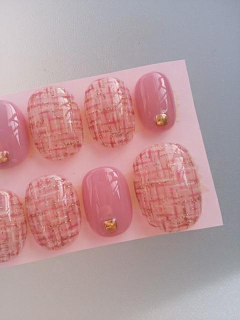 売り切り値下げ ジェルネイル スモーキーピンク&ツイード柄 ショート < 香水/コスメ/ネイル 売り切り値下げ ジェルネイル スモーキーピンク&ツイード柄 ショート < 香水/コスメ/ネイルの