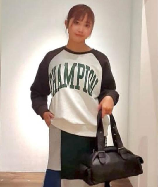 ���f�I�N���E���Y�� Champion ���O�����X�E�F�b�g�g�b�v�X �� �u�����h�� 