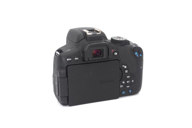 Wi-Fi機能内蔵でスマホにラクラク転送♪Canon Kiss X8i ボディ♪ < 家電/AV Wi-Fi機能内蔵でスマホにラクラク転送♪Canon Kiss X8i ボディ♪ < 家電/AVの