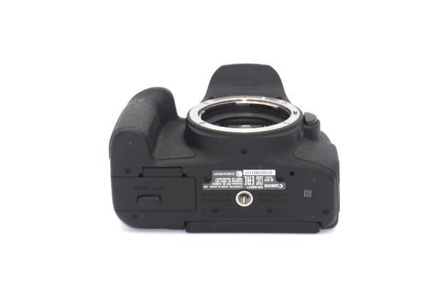 Wi-Fi機能内蔵でスマホにラクラク転送♪Canon Kiss X8i ボディ♪ < 家電/AV Wi-Fi機能内蔵でスマホにラクラク転送♪Canon Kiss X8i ボディ♪ < 家電/AVの