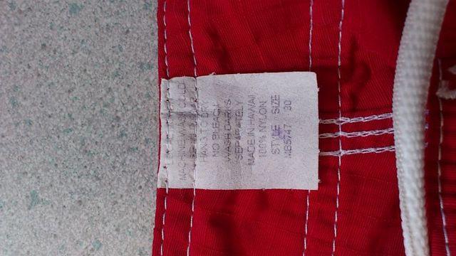 新品!激安75%オフ、ボードショーツ(赤白、ハワイ製、30) < レジャー/スポーツ  新品!激安75%オフ、ボードショーツ(赤白、ハワイ製、30) < レジャー/スポーツの