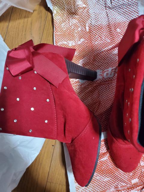 新品赤ショートブーツリボン < 女性ファッション  新品赤ショートブーツリボン < 女性ファッションの