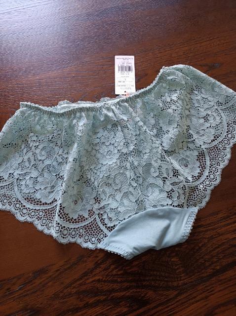 定価2530円TrumpAmoStyle★新品タグ付き総レースショーツ送料80円★素敵キレイ★ < 女性ファッション  定価2530円TrumpAmoStyle★新品タグ付き総レースショーツ送料80円★素敵キレイ★ < 女性ファッションの