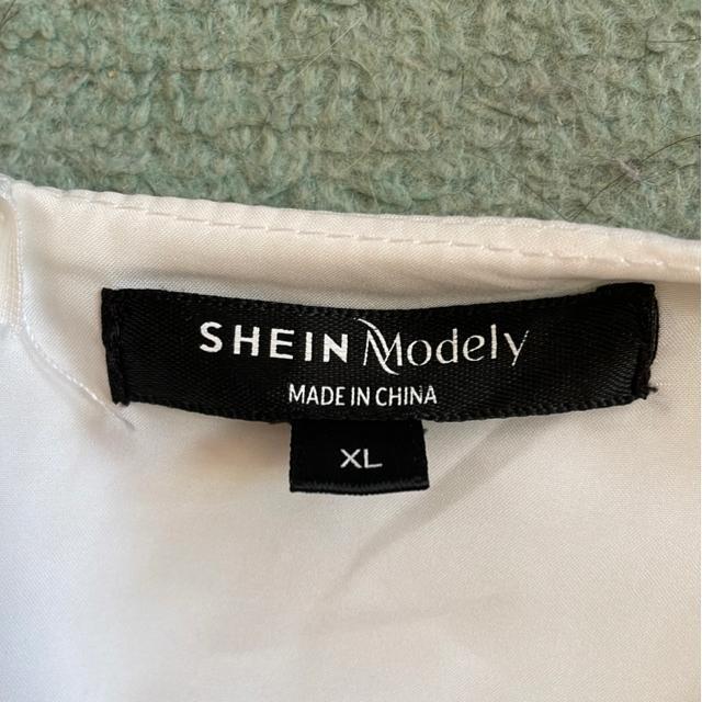 シーイン パフ袖ワンピース < 女性ファッション  シーイン パフ袖ワンピース < 女性ファッションの