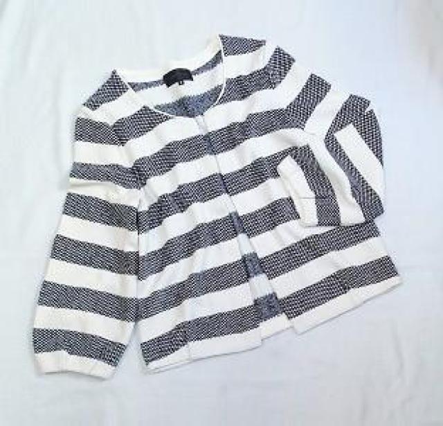 ☆ワールド  UNTITLED  アンタイトル/日本製 ラメ入り ボーダー柄 ノーカラージャケット/サイズ2 < 女性ファッション  ☆ワールド  UNTITLED  アンタイトル/日本製 ラメ入り ボーダー柄 ノーカラージャケット/サイズ2  < 女性ファッションの