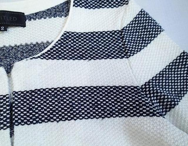 ☆ワールド  UNTITLED  アンタイトル/日本製 ラメ入り ボーダー柄 ノーカラージャケット/サイズ2 < 女性ファッション  ☆ワールド  UNTITLED  アンタイトル/日本製 ラメ入り ボーダー柄 ノーカラージャケット/サイズ2 < 女性ファッションの