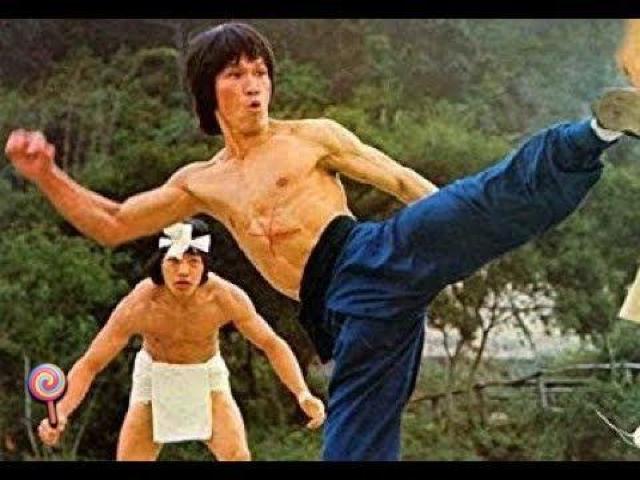 ���u���[�X�����S�������J���t�[�S�S��i���^�� �� CD/DVD/�r�f�I�� 