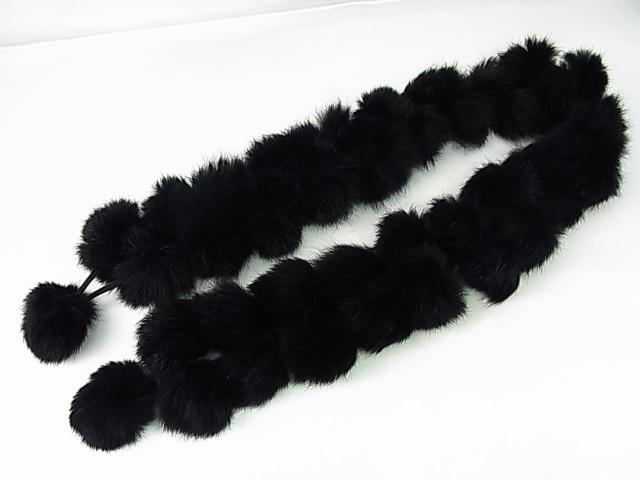 500円スタ【美品】ラビットファー マフラー(2連構造/ボンボンタイプ なめらか暖かい黒/防寒用に最適/軽やかで上品な印象(3) < 女性ファッション 500円スタ【美品】ラビットファー マフラー(2連構造/ボンボンタイプ なめらか暖かい黒/防寒用に最適/軽やかで上品な印象(3) < 女性ファッションの