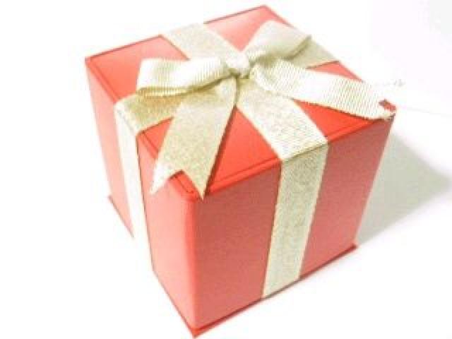 《New》大切な方へのプレゼントに…★くまヌイグルミ付*ギフトBOX < 女性アクセサリー/時計  《New》大切な方へのプレゼントに…★くまヌイグルミ付*ギフトBOX < 女性アクセサリー/時計の