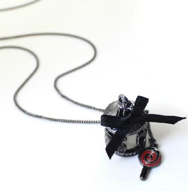 新品ゴスロリ姫系アンティーク調メリーゴーランドネックレス < 女性アクセサリー/時計  新品ゴスロリ姫系アンティーク調メリーゴーランドネックレス < 女性アクセサリー/時計の