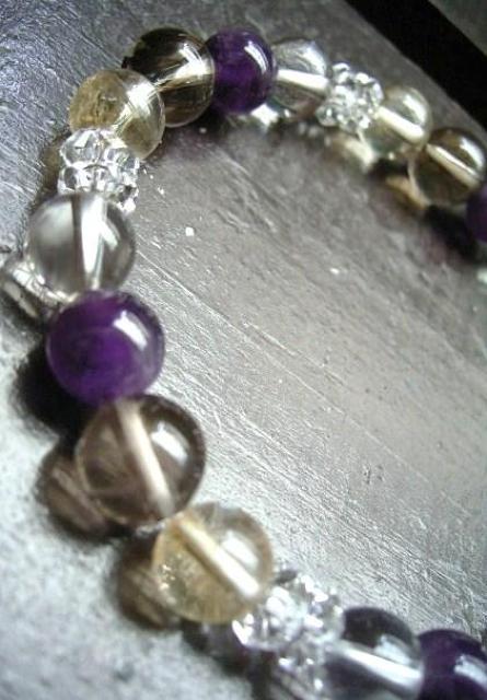 VgAWXgxuXbg  ANZT[/v 