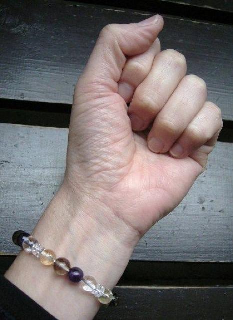 VgAWXgxuXbg  ANZT[/v 