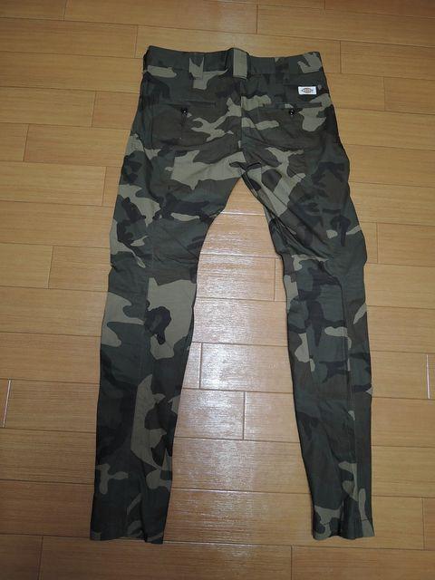 AKMエーケーエム×DickiesカモフラパンツS迷彩薄手ディッキーズ < ブランド  AKMエーケーエム×DickiesカモフラパンツS迷彩薄手ディッキーズ < ブランドの