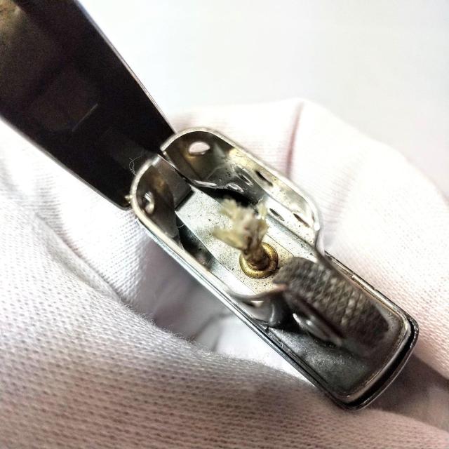 ZIPPO OF THE wild トレーラー キズキズ 中古品 ジッポライター 水洗い洗浄済み < 男性ファッション  ZIPPO OF THE wild トレーラー キズキズ 中古品 ジッポライター 水洗い洗浄済み < 男性ファッションの