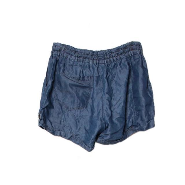 ヒステリックグラマー シャンブレー コットン girl刺繍 ショートパンツ < ブランド ヒステリックグラマー シャンブレー コットン girl刺繍 ショートパンツ < ブランドの