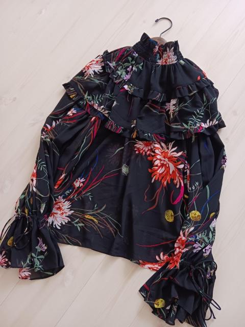 H&M/�u���E�X���f�G�t�����[�̃u���b�N�n�V�t�H���u���E�X �� �u�����h�� 