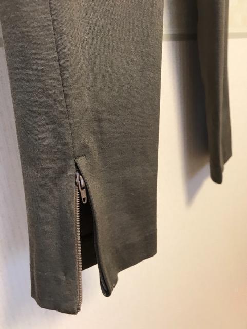 Qussio未使用タグ付き ストレッチパンツ カーキ < 女性ファッション  Qussio未使用タグ付き ストレッチパンツ カーキ < 女性ファッションの