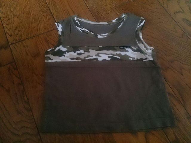 90 COMME CA DU MODE 迷彩 ノースリーブ 美品 < キッズ/ベビー 90 COMME CA DU MODE 迷彩 ノースリーブ 美品 < キッズ/ベビーの