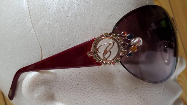 正規 限定 ショパール リミテッドエディション サングラス エンブレムロゴ×マルチストーン ラグジュアリーアイウェア < ブランド  正規 限定 ショパール リミテッドエディション サングラス エンブレムロゴ×マルチストーン ラグジュアリーアイウェア < ブランドの