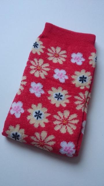 新品未使用☆足袋ソックス★カラフル花柄☆レッド系★ < 女性ファッション  新品未使用☆足袋ソックス★カラフル花柄☆レッド系★  < 女性ファッションの