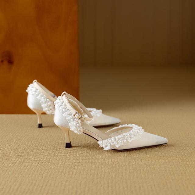 ポインテッドトゥハラコレザーパールフリルレースシースルーメッシュアンクルストラップサンダル全2色 < 女性ファッション  ポインテッドトゥハラコレザーパールフリルレースシースルーメッシュアンクルストラップサンダル全2色 < 女性ファッションの