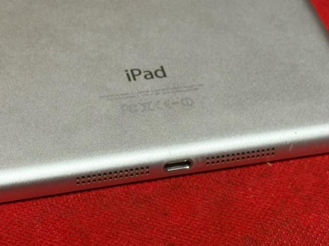 Apple iPad mini 2バージョン12.5.7動作品1795-01-7 < PC本体/周辺機器 Apple iPad mini 2バージョン12.5.7動作品1795-01-7 < PC本体/周辺機器の
