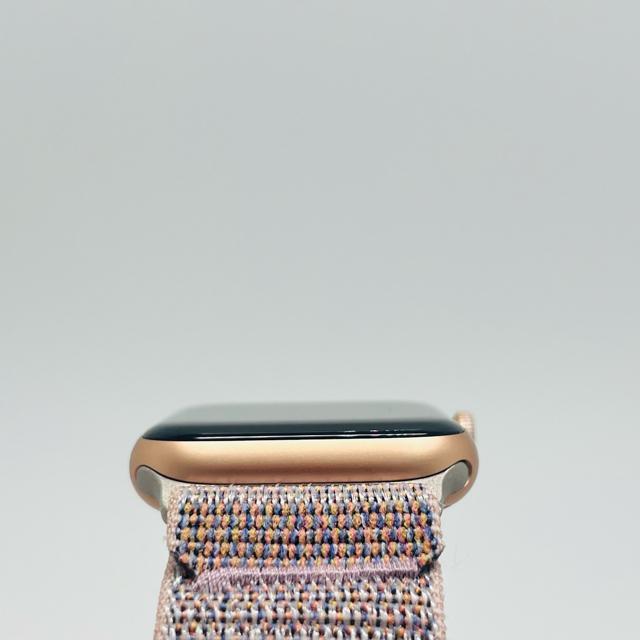 Apple Watch series5 44mm �S�[���h�@�{�� �� �����A�N�Z�T���[/���v�� 