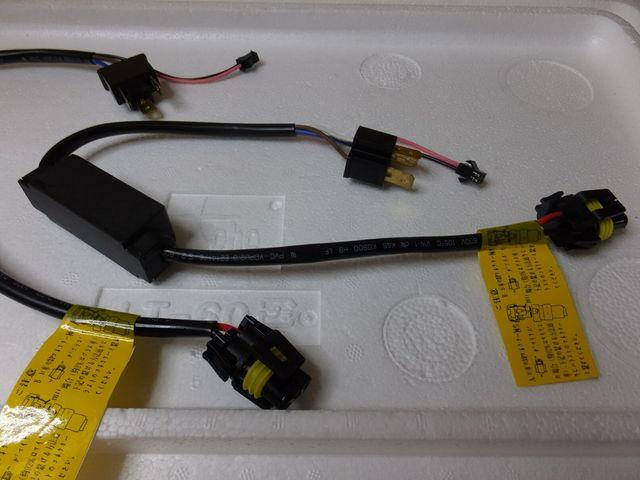 H4スライド式 H-L 35w 6000k リレーレス付き < 自動車/バイク H4スライド式 H-L 35w 6000k リレーレス付き < 自動車/バイク