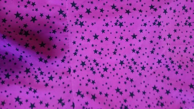 ピンク 黒 星柄 キャミソール 袖無しチュニック タンクトップ < 女性ファッション  ピンク 黒 星柄 キャミソール 袖無しチュニック タンクトップ < 女性ファッションの