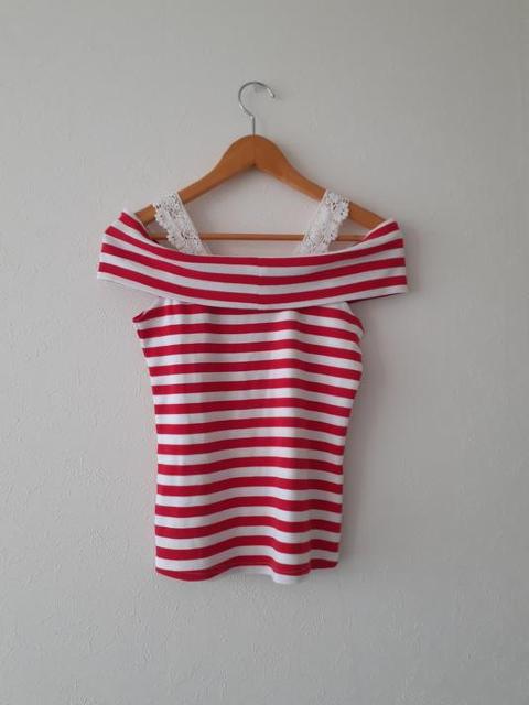COLZA◆レッド×ホワイト ボーダー レース オフショルダー カットソー M < ブランド  COLZA◆レッド×ホワイト ボーダー レース オフショルダー カットソー M < ブランドの