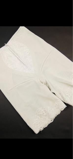 タンス整理品 衣類 おまとめOK ホームクリーニング済み ロング丈補正ガードル L-76 ライトグリーン系 < 女性ファッション  タンス整理品 衣類 おまとめOK ホームクリーニング済み ロング丈補正ガードル L-76 ライトグリーン系  < 女性ファッションの