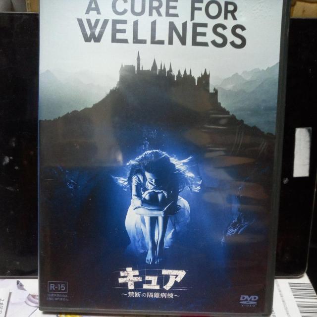 �L���A~�֒f�̊u���a��~  �� CD/DVD/�r�f�I�� 