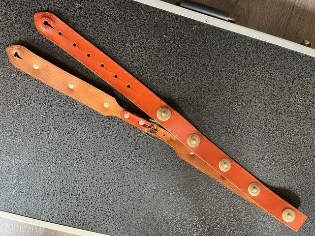 ギター ストラップ 本革 赤 < ホビー  ギター ストラップ 本革 赤 < ホビーの
