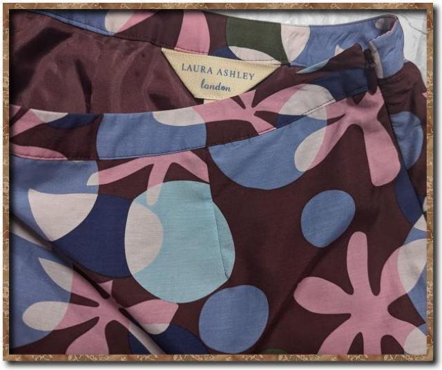 ローラアシュレイ プリントスカート 茶系 < ブランド ローラアシュレイ プリントスカート 茶系 < ブランドの