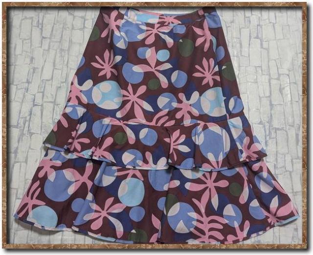 ローラアシュレイ プリントスカート 茶系 < ブランド ローラアシュレイ プリントスカート 茶系 < ブランドの