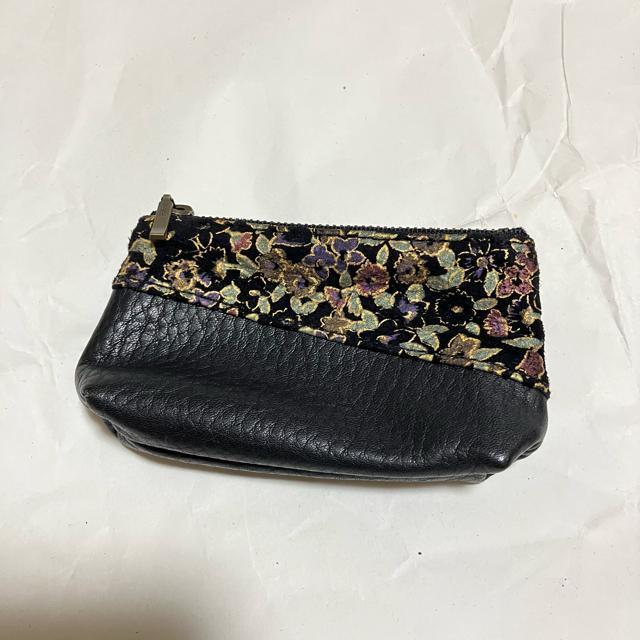 【ノーブランド扱い】 花柄 / レザー / コインケース / ポーチ < 女性ファッション 【ノーブランド扱い】 花柄 / レザー / コインケース / ポーチ < 女性ファッションの